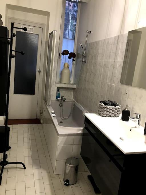 Vue Sur L'Eau Apartman Lyon Kültér fotó